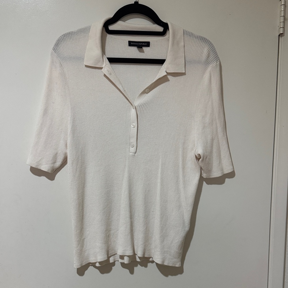 Banana Republic Women's White Button Down Shirt
